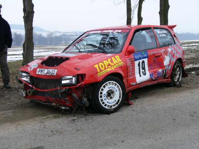 Havárie Michala Kičáka na Rally Vysočina.