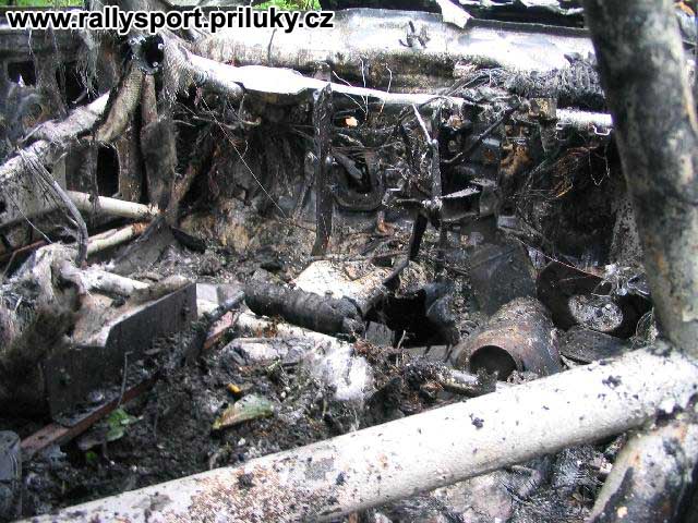 Havárie posádky Horák - Krajňák na Wurt Vsetín 2004